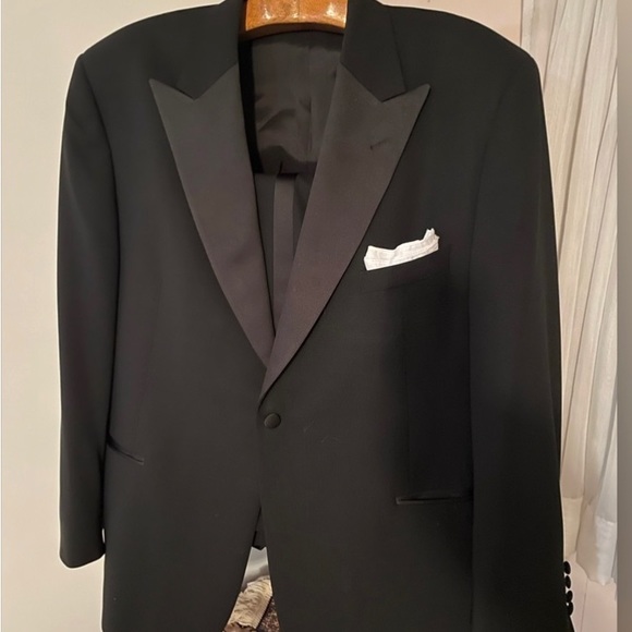 Coppley for Harry Rosen Size 48 drop 6 single breasted peak lapel Tuxedo. - Picture 10 of 11